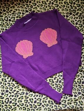 Seashell Cropped Sweater By Crescent Creepers